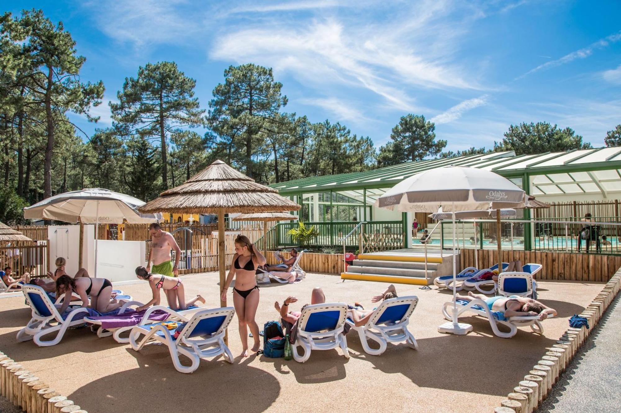 Domaine Residentiel De Plein Air Les Dunes Лонгвил-сюр-Мер Екстериор снимка